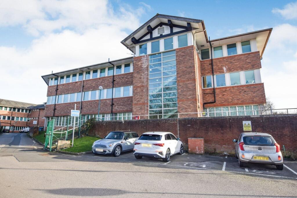 Main image of property: Castleview House, East Lane, Runcorn, Cheshire, WA7