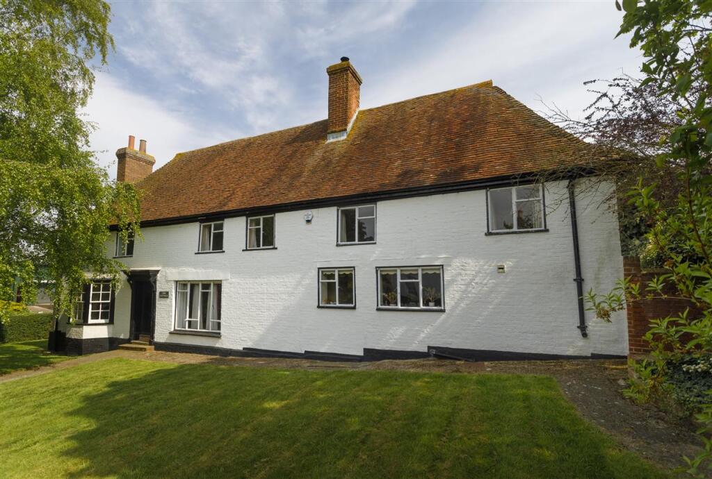 Main image of property: Vine Cottage, Stockers Hill, Boughton-under-Blean