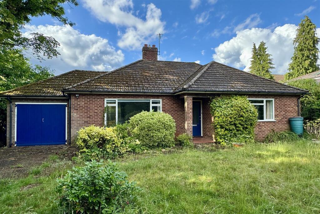 Main image of property: Busbridge, Godalming