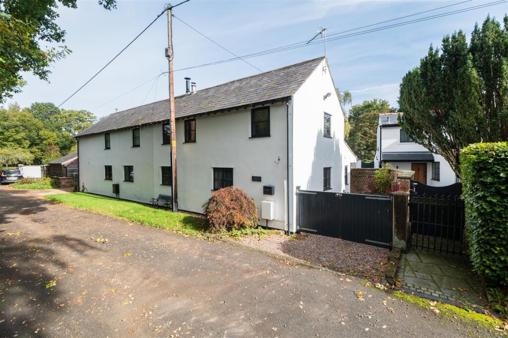 Main image of property: Hogshead Lane, Oakmere, Northwich