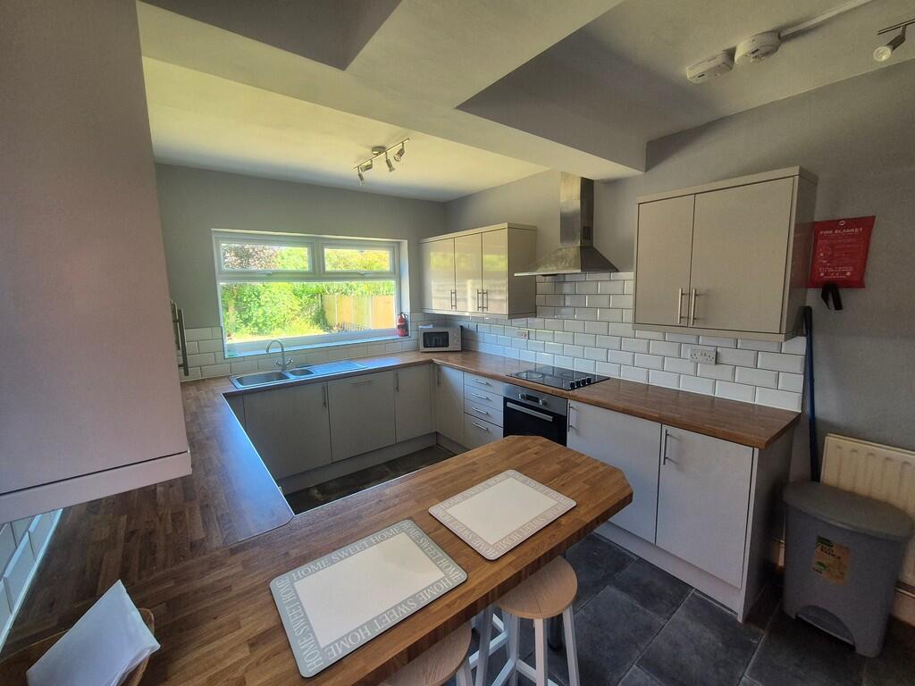 Main image of property: Peveril Road, Beeston, Nottingham