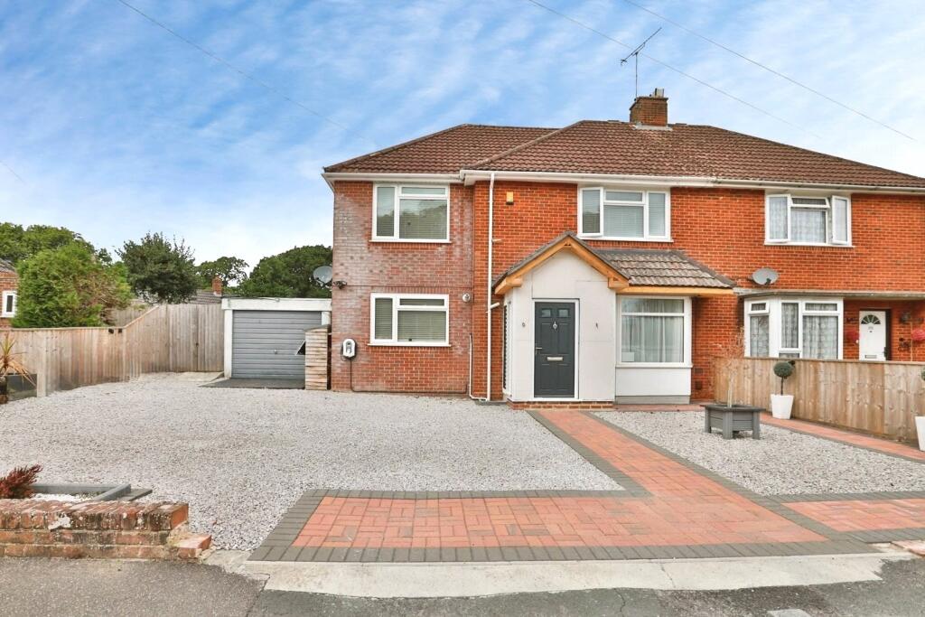 Main image of property: Leybourne Avenue, Bournemouth, Dorset, BH10