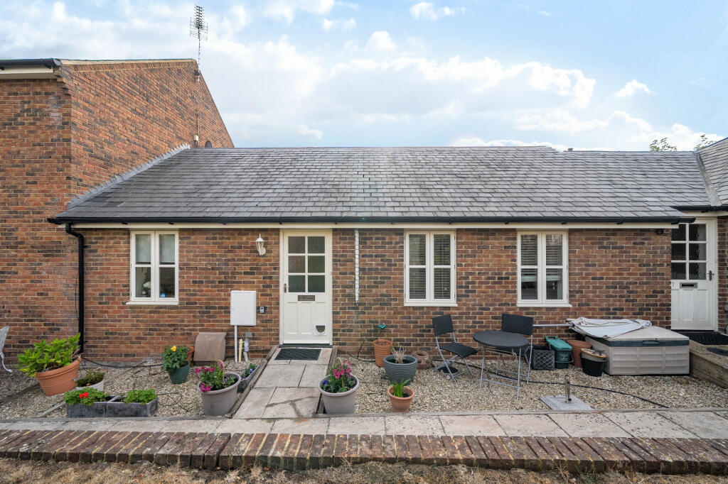 Main image of property: Parabola Road, Cheltenham, GL50