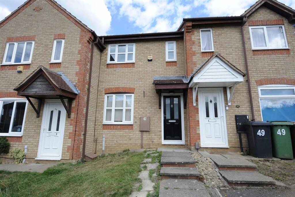 Main image of property: Elizabeth Close, Wellingborough, NN8