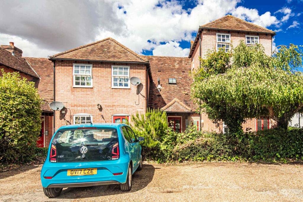 Main image of property: 1 The Shambles, Wallingford