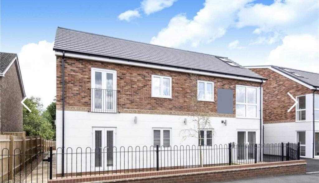 Main image of property: Westbury Avenue, Newport Pagnell