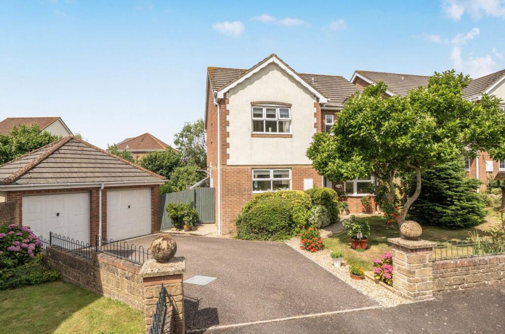 Main image of property: Heron Way, Ilminster