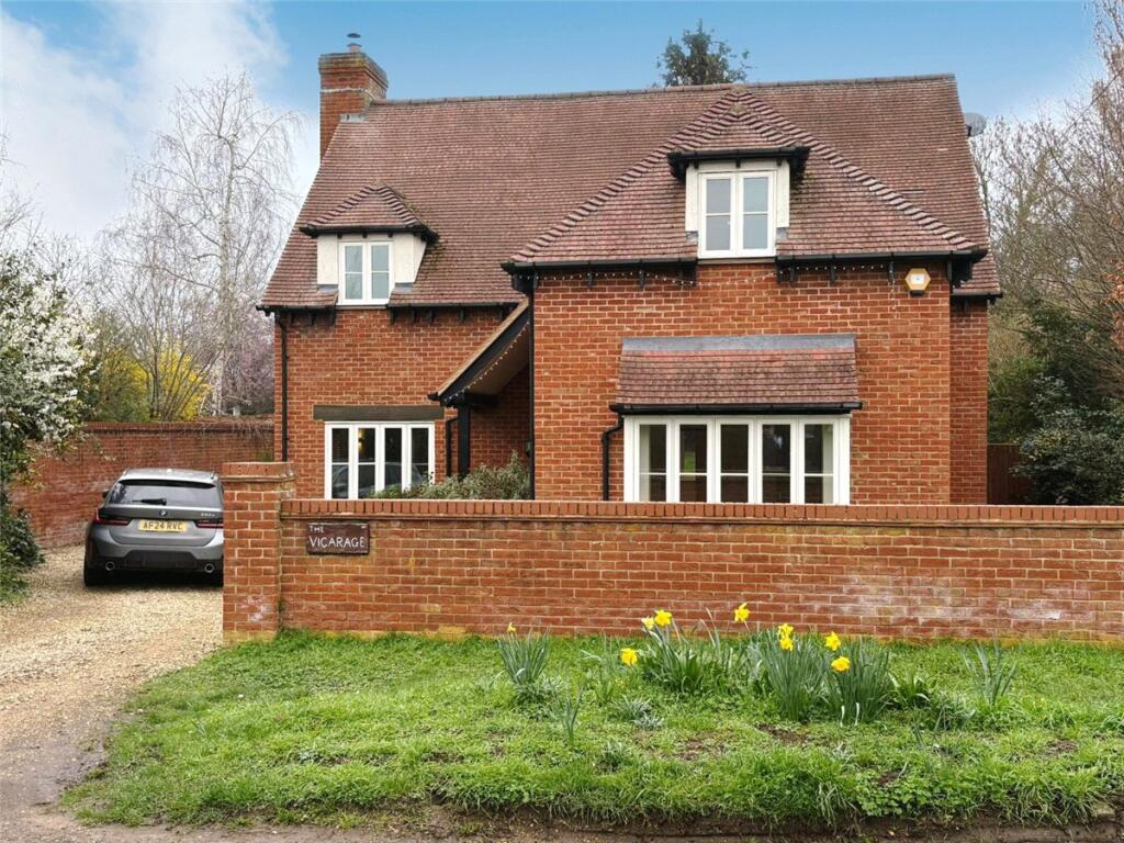 Main image of property: High Street, Long Wittenham, Abingdon, Oxfordshire, OX14