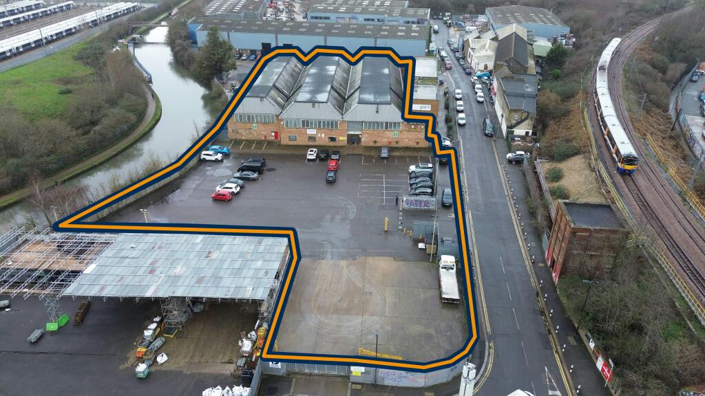 DJI_0658 Outlined.jpg