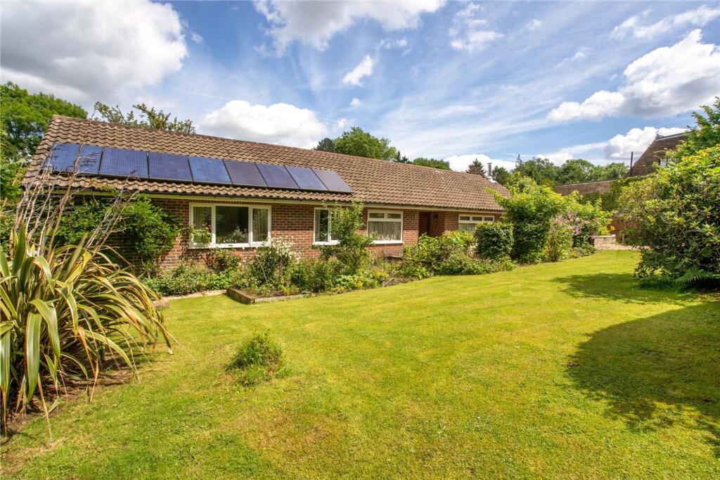Main image of property: Station Road, Woldingham, CR3