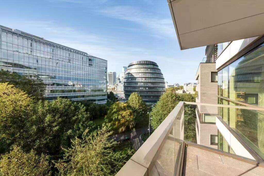 Main image of property: Sandringham House, Earls Way, London
