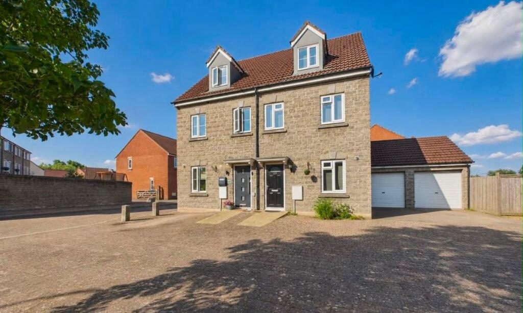 Main image of property: Worle Moor Road, Weston-Super-Mare, Somerset, BS24