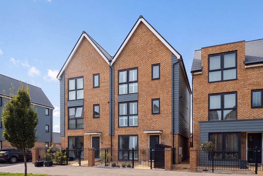 Main image of property: Cowleaze Path, Mead Fields - VERY IMPRESSIVE HOME 