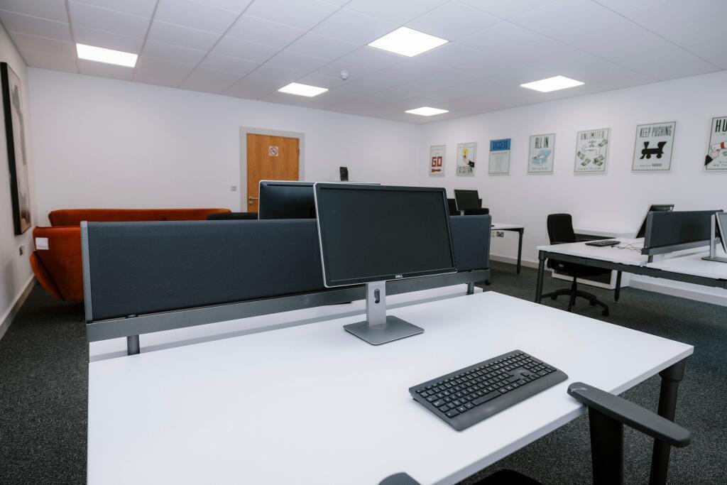 500 sqft office in Burnley