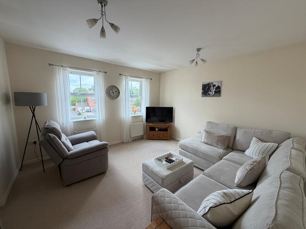 Main image of property: Oak Crescent, Ashby De La Zouch, Leicestershire, LE65 1FX