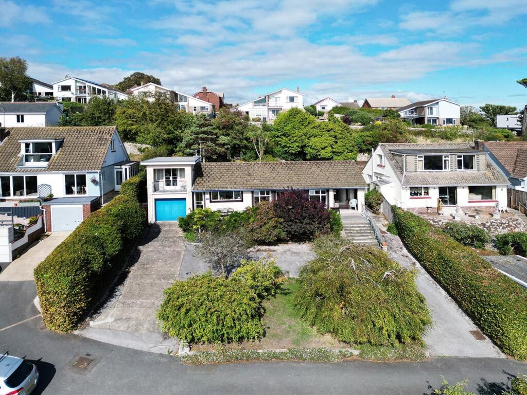 Main image of property: Meldrum Close, Dawlish, EX7