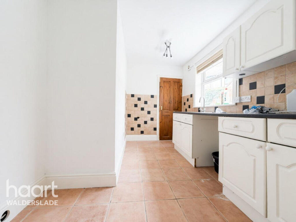 Main image of property: Broadway, SHEERNESS