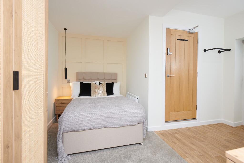 Main image of property: Room 2, Lord Haddon Road