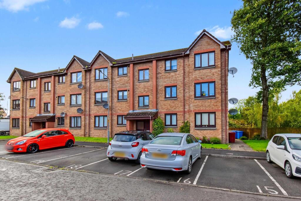 Main image of property: Hunter Gardens, Bonnybridge, FK4
