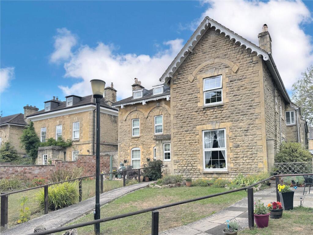 Main image of property: Somerford Road, Cirencester, Gloucestershire, GL7