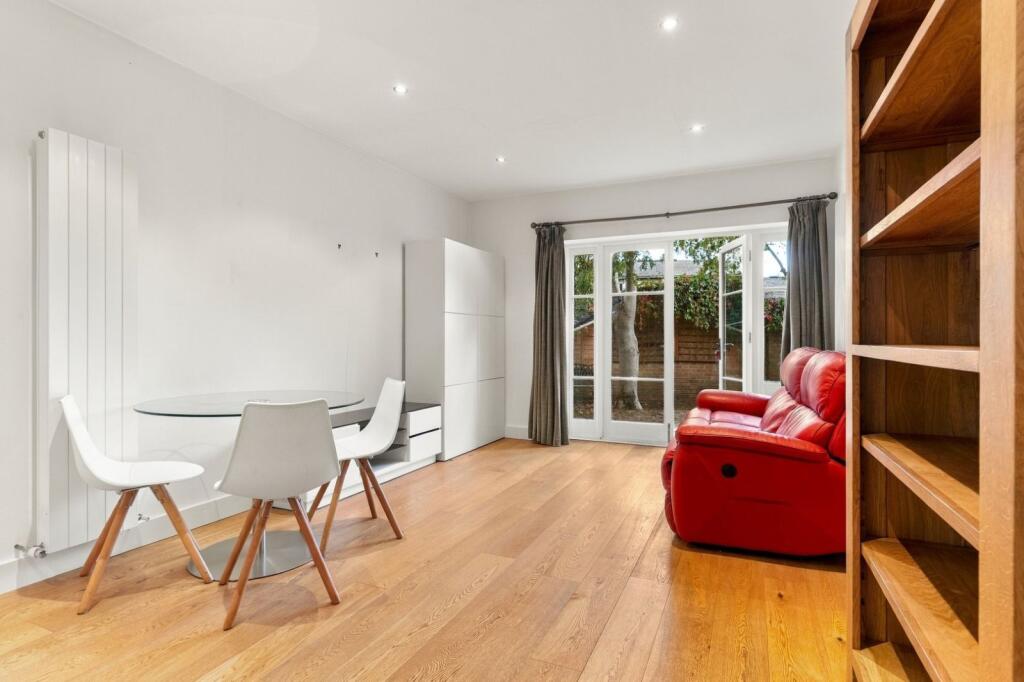 Main image of property: Cheverton Road, London, N19