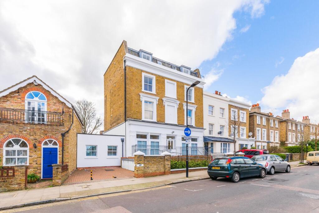 Main image of property: Navarino Road, London Fields, London, E8