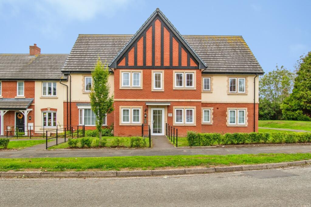 Main image of property: Chevenham Close, Malvern, WR13