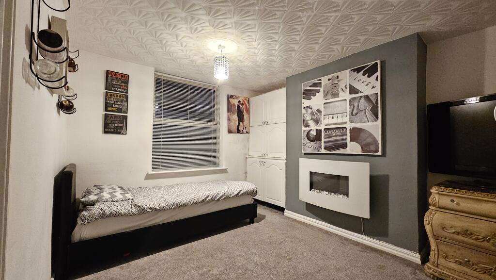 Main image of property: Darnley Street, Gravesend DA11