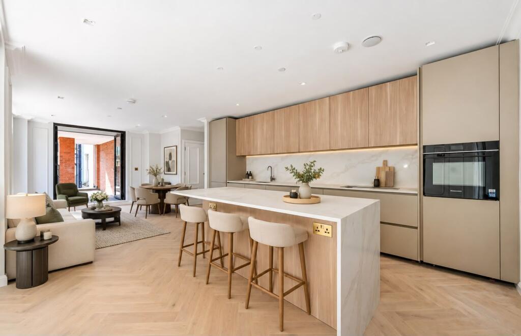 Main image of property: Homer Row, London