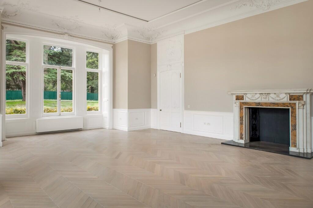 Main image of property: Wildernesse Avenue,
Sevenoaks,
TN150EA