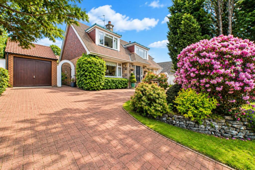 Main image of property: Friarsdene, Lanark