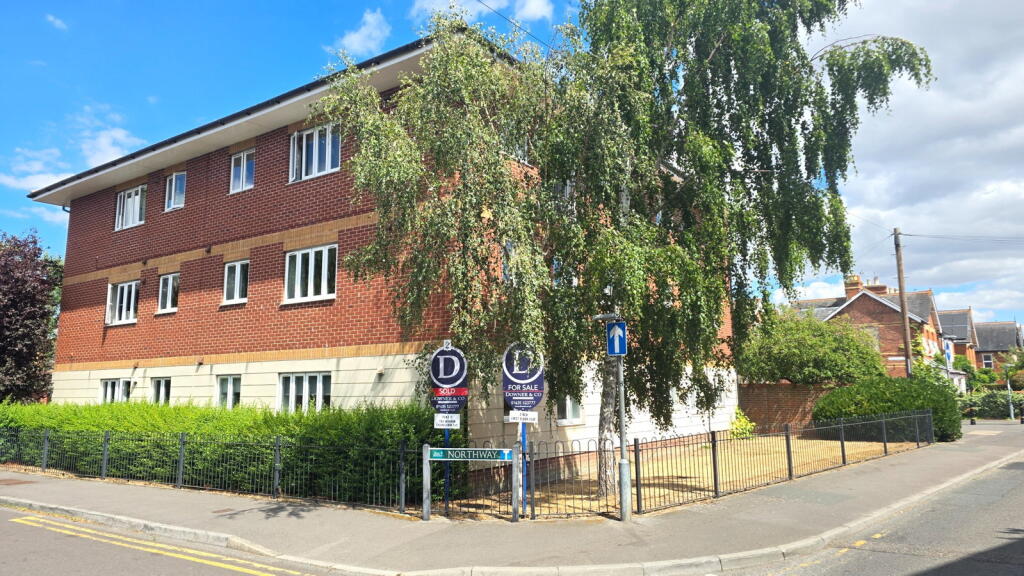 Main image of property: Laundry Court Newbury