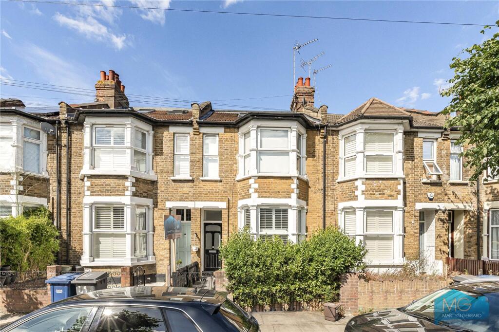 Main image of property: Long Lane, London, N2