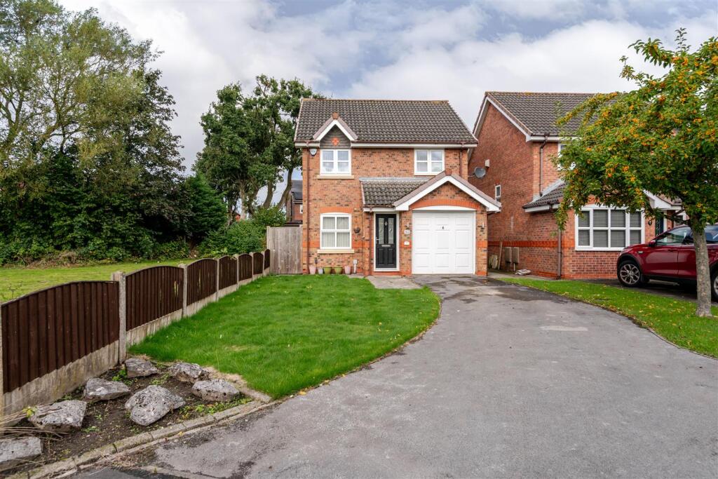 Main image of property: Letcombe Close, Leigh