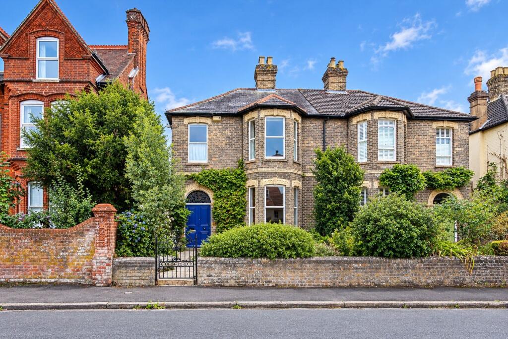 Main image of property: Manor Road, Salisbury, Wiltshire, SP1