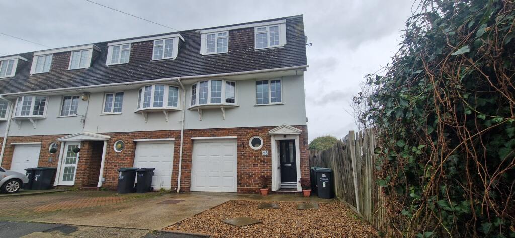 Main image of property: Porchfield Close, Gravesend, Kent, DA12