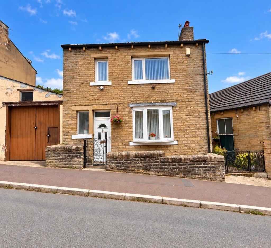 Main image of property: East Parade, Sowerby Bridge