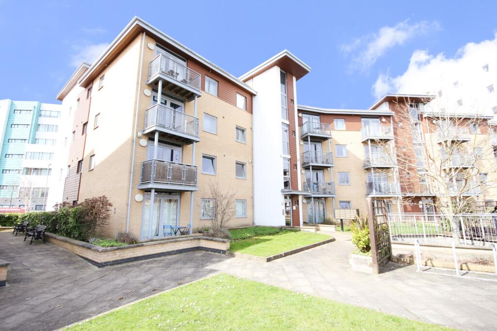 Main image of property: Kelvin Gate, Bracknell, RG12