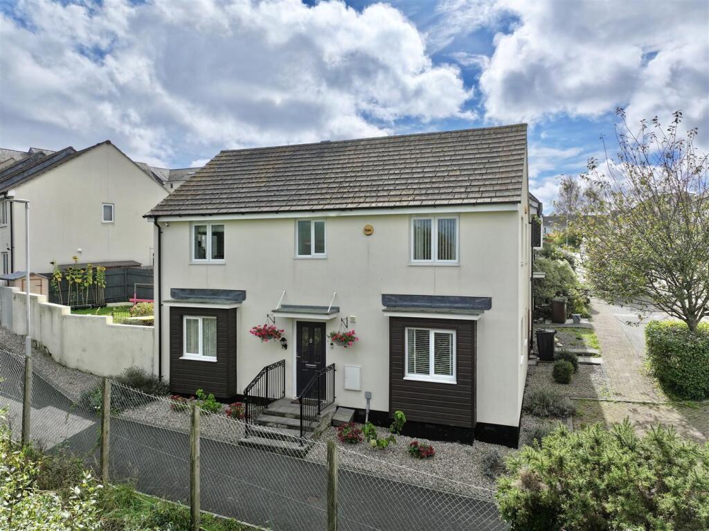 Main image of property: Fleetwood Gardens, Plymouth