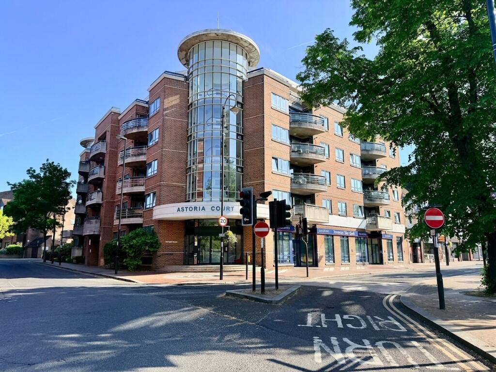 Main image of property: High Street, Purley, CR8