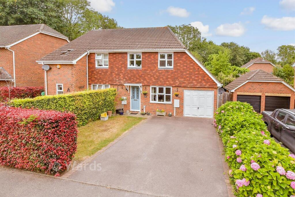Main image of property: The Ridgeway, Lympne, Kent