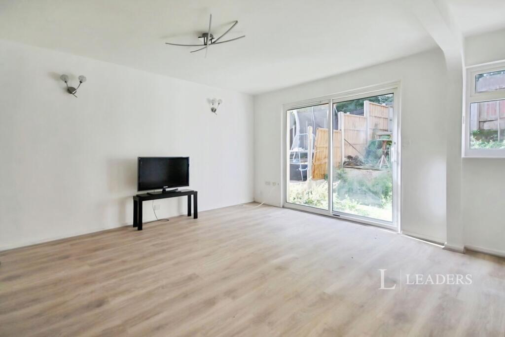 Main image of property: Mooring Close, Murdishaw, Runcorn, WA7