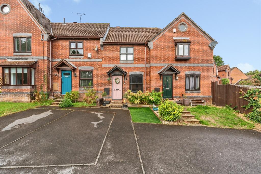 Main image of property: Oaklands Way, Dibden Purlieu, Southampton