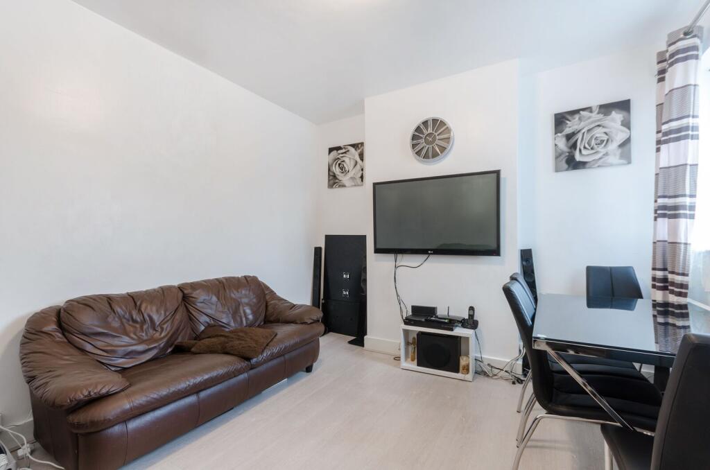 Main image of property: Elder Gardens, West Norwood, London, SE27