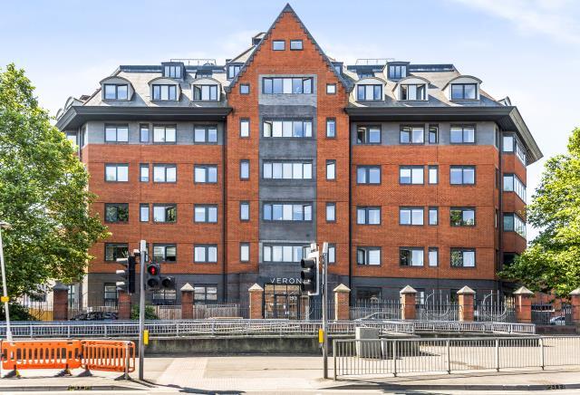 Main image of property: Wellington Street, Slough, SL1