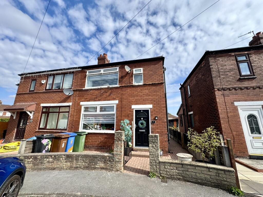 Main image of property: Dalkeith Avenue, South Reddish, Stockport