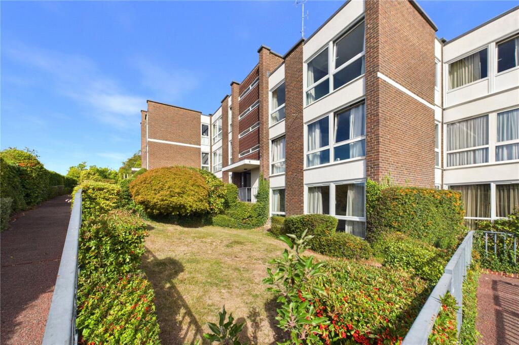 Main image of property: Shooters Hill, Pangbourne, Reading, Berkshire, RG8