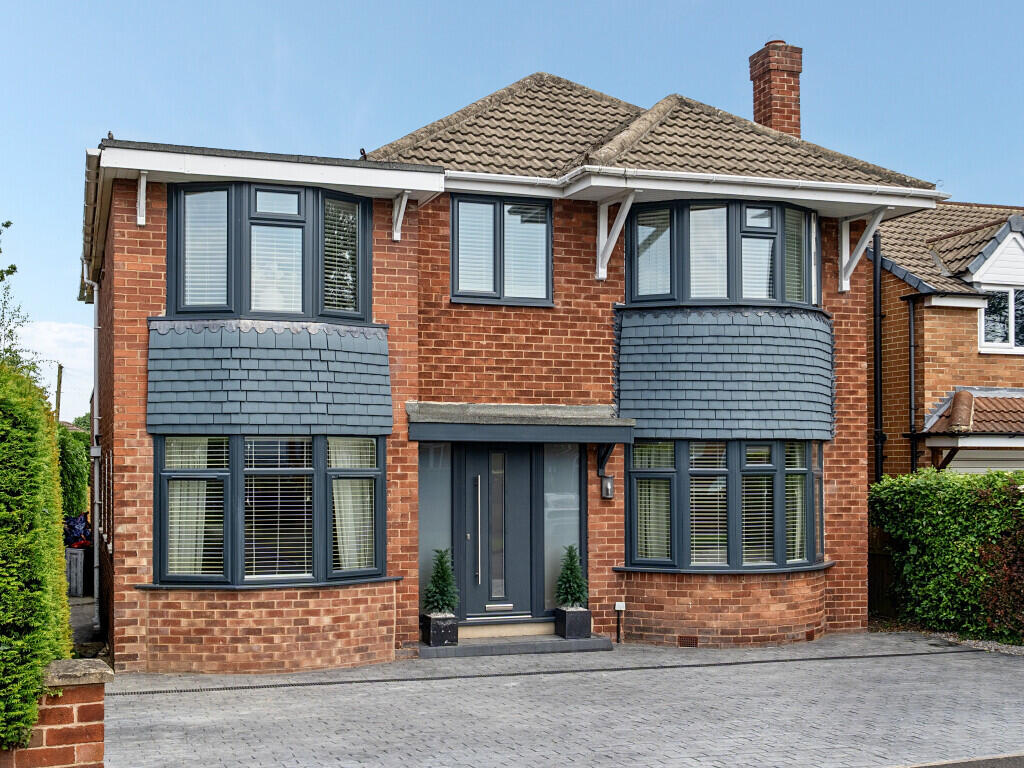 Main image of property: Chevet Grove, Wakefield, West Yorkshire