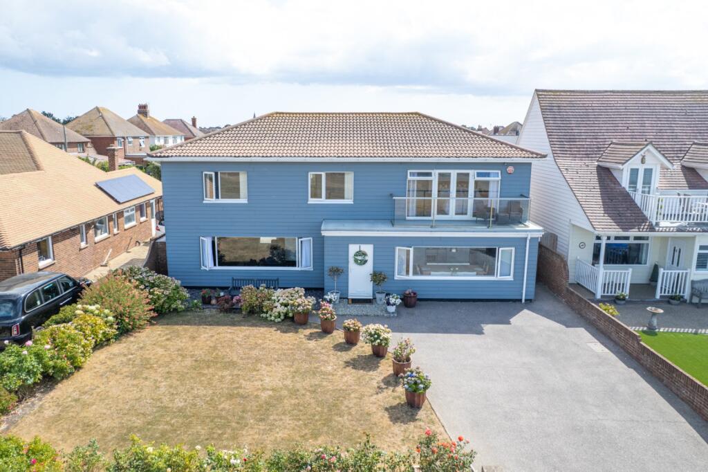 Main image of property: Royal Esplanade, Margate, CT9