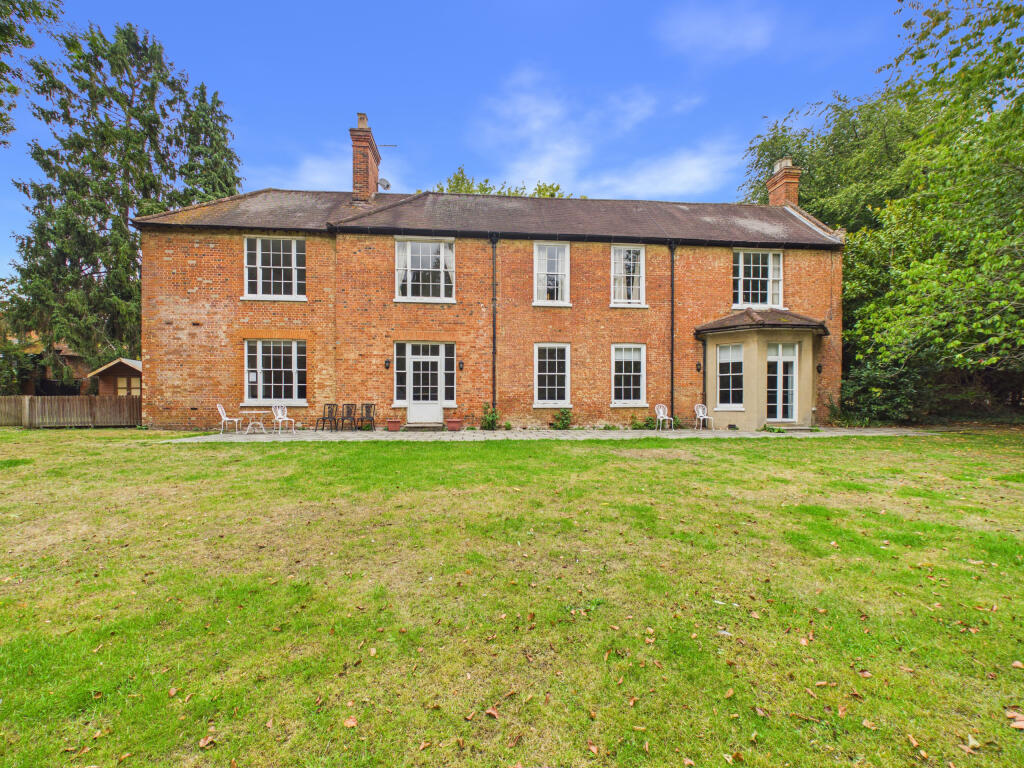 Main image of property: Flat 3 The Parish Centre, Sutton Road, Cookham, Maidenhead, Berkshire